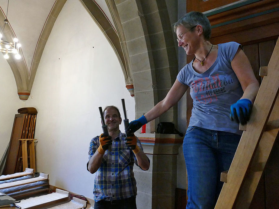 Abbau und Verkleidung der "Lötzerich Orgel" in Sankt Crescentius (Foto:Karl-Franz Thiede)